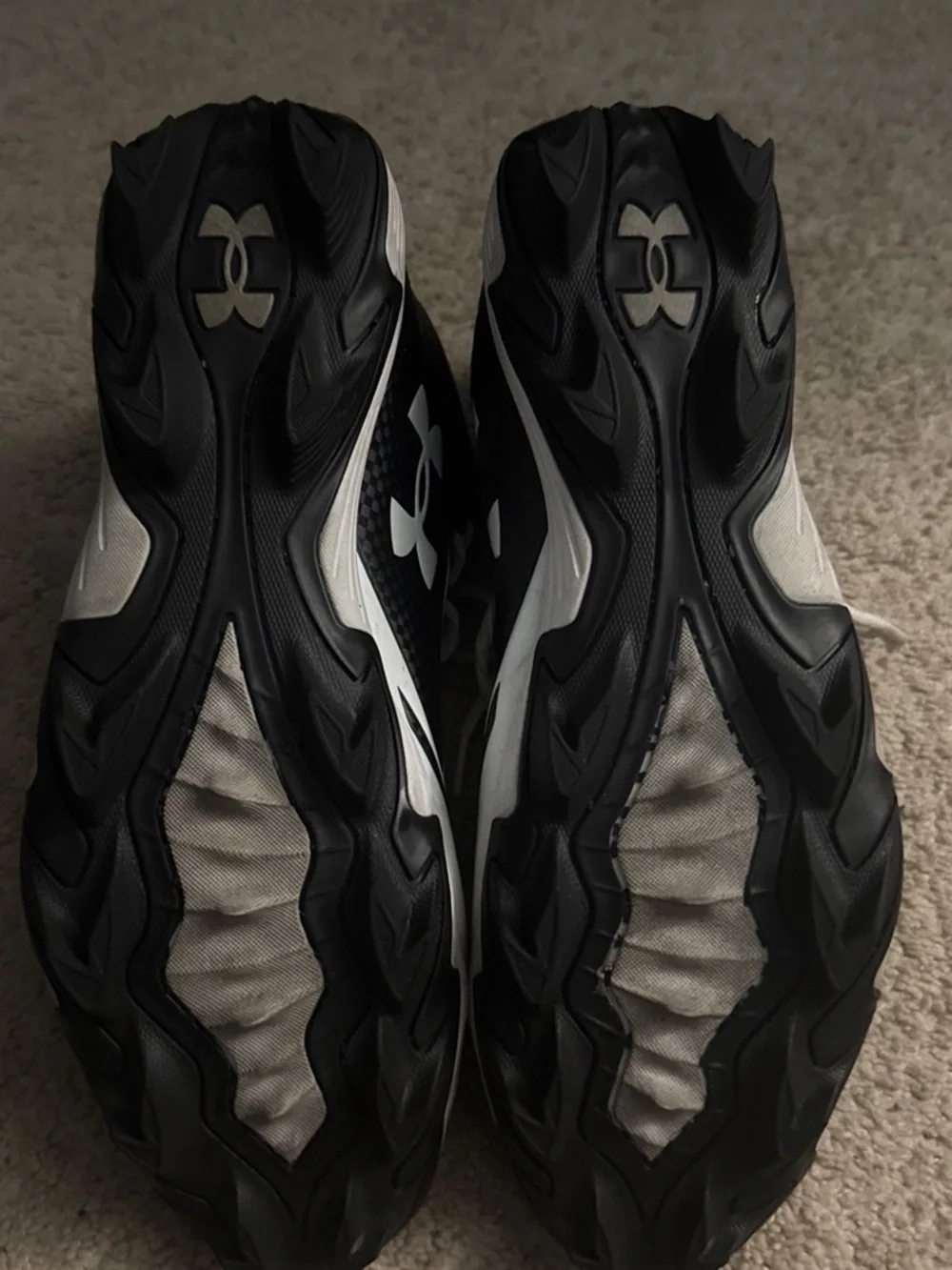Men’s Under Armour football Cleats
